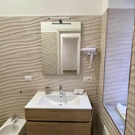 Nerisa 4* Napoli