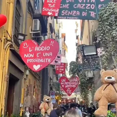 Konukevi Nerisa Napoli